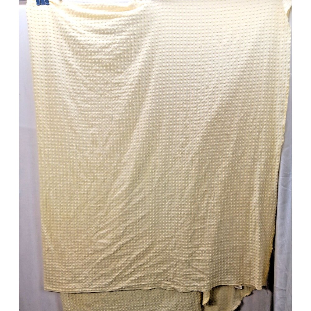 VTG JC Pennys Chenille Yellow Full Coverlet Bedspread Cottage Core